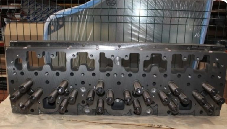 4083406 / 4952453 / 4004086 / 4952829 ГБЦ головка блока цилиндра cummins QSM11