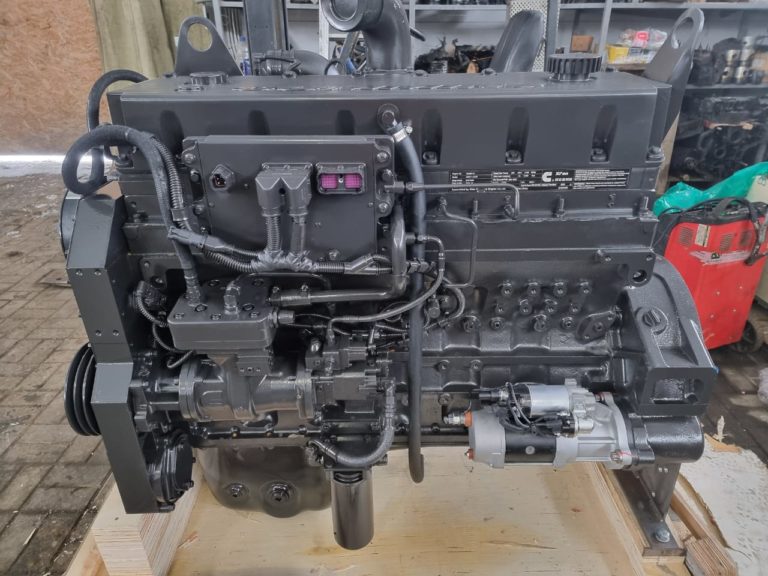 Двигатель Cummins QSM11 на трактор Buhler 2375